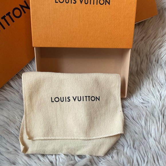 Authentic Louis Vuitton Monogram Coin Key Purse Pouch MINT EUC BOX DUST BAG - Picture 6 of 10